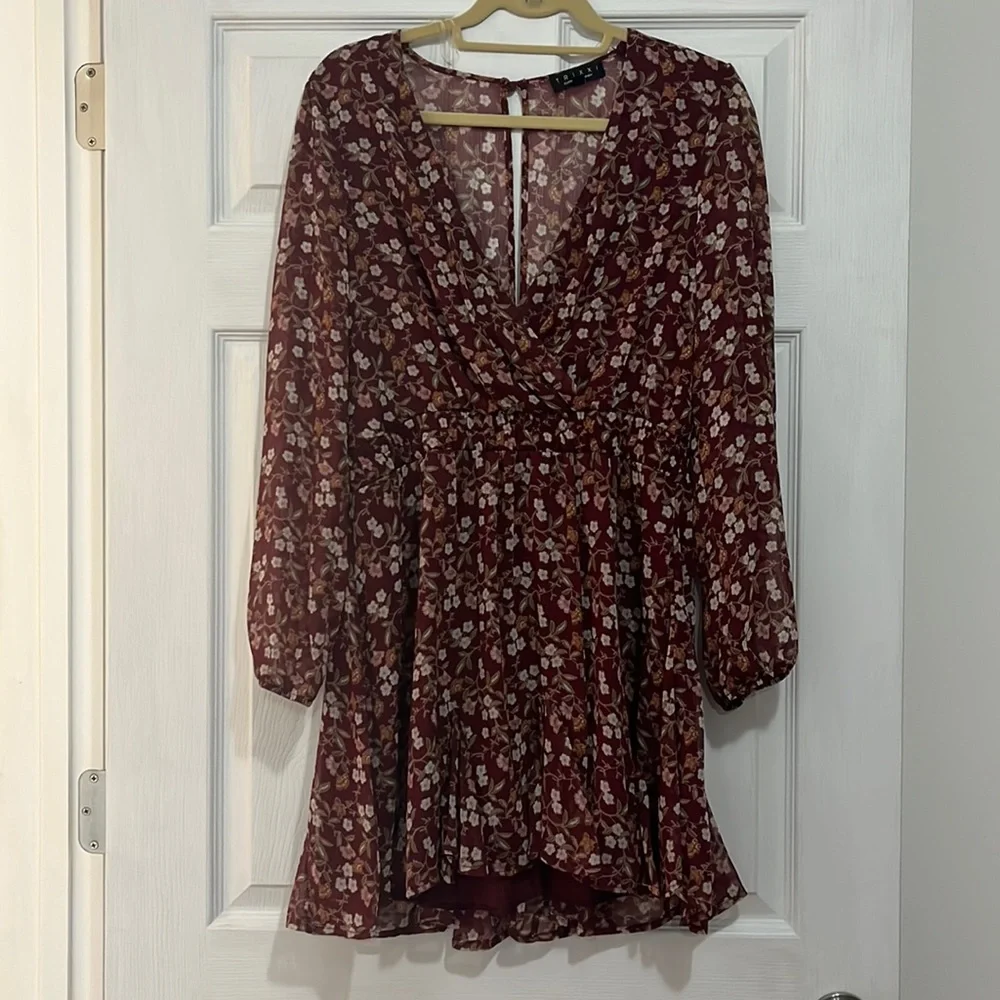 Burgundy floral dress - Picture 1 of 4